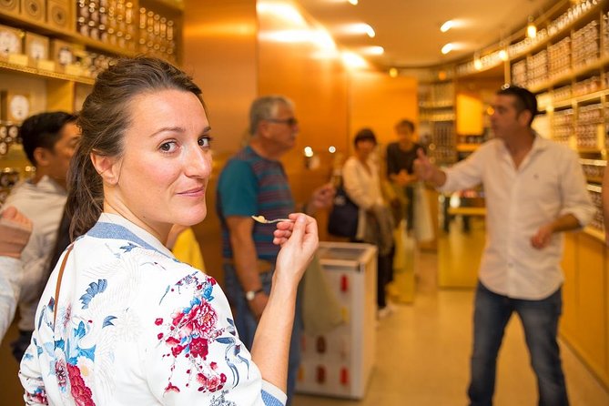 Paris Le Marais District Original Food and Wine Tasting Tour - Meeting Point at 40 Rue de Bretagne (and Why It Matters)