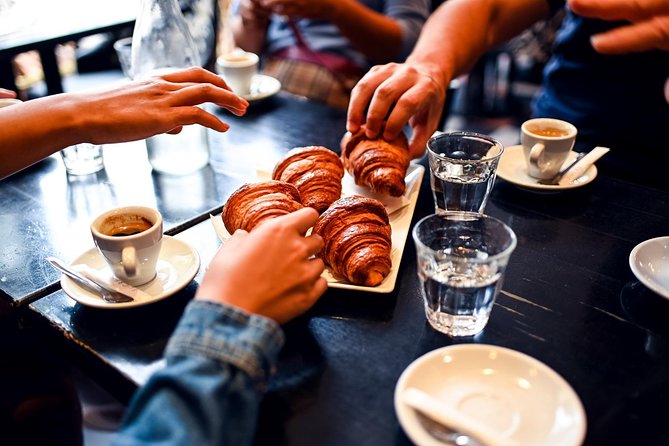 Paris Le Marais Food Tour With 10+ Tastings, Cheese, Wine & More - Starting on Rue Saint-Antoine: pastry first, then the neighborhood story