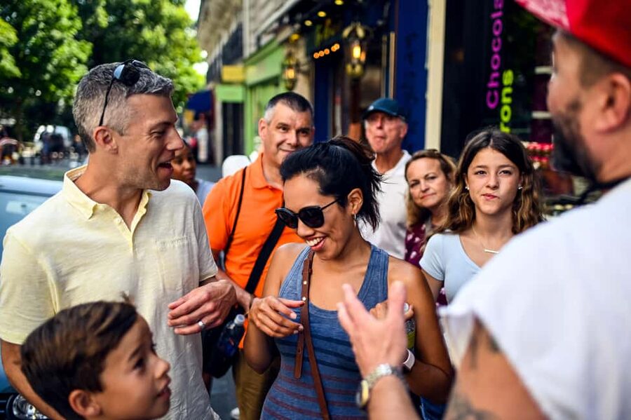 Paris: Montmartre Food Tour with 10 Local Tastings & Wines - Crêpes and Street-Level Snack Energy