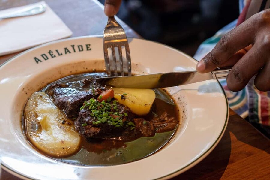 Paris: Montmartre Food Tour with Full Meal - Who this tour suits best (and who should skip it)