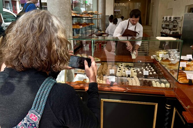 Parisian Bohemian Walking Food Tour with Gourmet Tastings - Stop 4: Biscuiterie de Montmartre for Macarons or Madeleine-Style Comfort