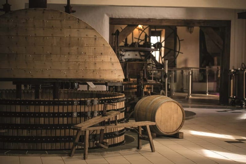 Passy-Grigny: Chocolate and Champagne Tasting Tour - Passy-Grigny and Champagne DOM CAUDRON: What makes this tour feel special