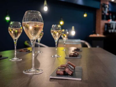 Passy-Grigny: Chocolate and Champagne Tasting Tour - Why the Passy-Grigny origin story actually matters