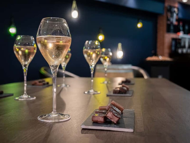 Passy-Grigny: Chocolate and Champagne Tasting Tour - Why the Passy-Grigny origin story actually matters