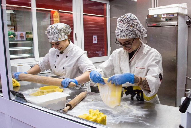 Pasta, Pizza & Gelato Food Tour in the Heart of Ancient Rome - Stop by Stop: What You Can Expect to Taste in Monti