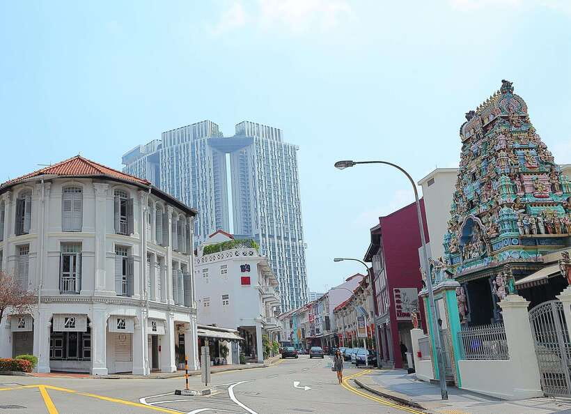 Personalised 3in1 Food Tour: 3 Cultural Trails of Singapore - Little India’s murals and arcade streets: more than a backdrop