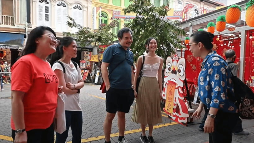Personalised 3in1 Food Tour: 3 Cultural Trails of Singapore - The food plan: 9–10 dishes and one alcohol drink, paced for real life