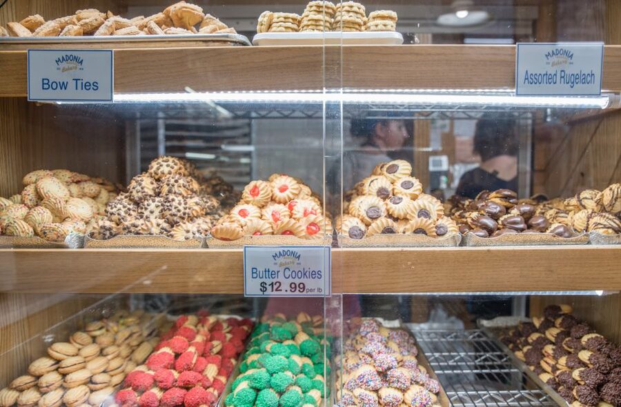 Philadelphia: Italian Market Walking Food Tour - Pop Up Café: a pit stop that keeps the pace friendly