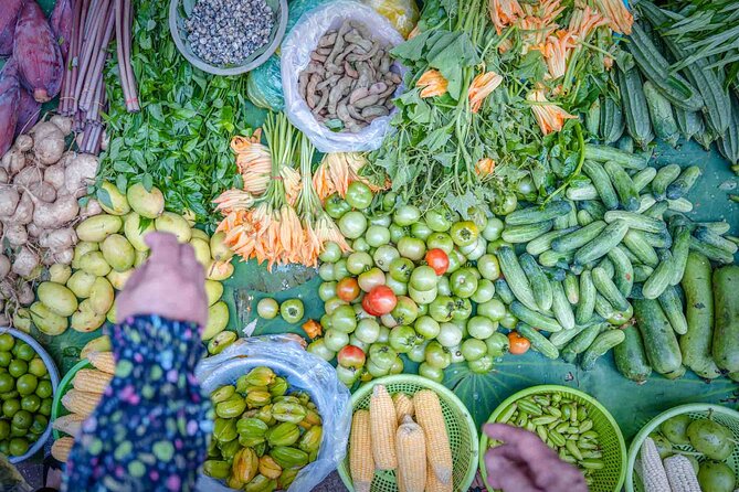 Phnom Penh Morning Market & Food Tour by Tuktuk - Includes All Food & Drinks! - Key things to know before you go