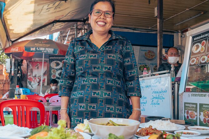 Phnom Penh’s Culinary Underground: Local Food Tour by Tuk-tuk - Stop-by-stop: Khmer curry noodles to Fish amok