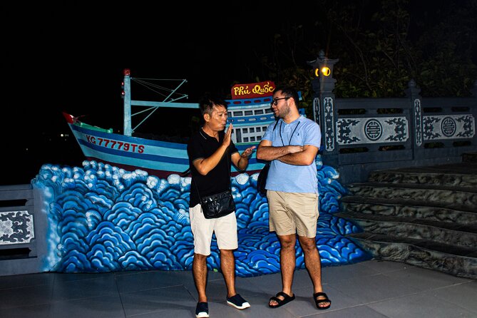 Phu Quoc Street Food Tour - Eat with Locals, Drink with Locals - The Seafood Stop: Hot Pot or Noodles the Local Way