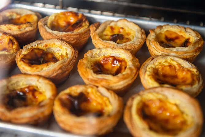 Pike Place Food Tour - 90 min Insider Route - Lands of Origin and Woodring: global flavors and local artisans