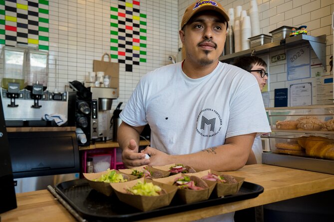 Plant Based in Pike Place Food Tour - How to get the most out of it (and avoid the common mistake)