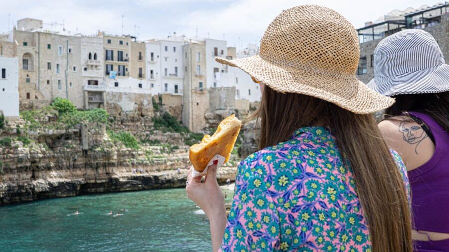 Polignano a Mare: Street Food Tour with Tastings and Wine - Guides You’ll Hear by Name: Daniele, Giuseppe, Alessandra