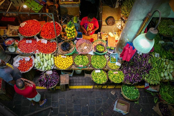 Port-Louis Street Food Tour - Chinatown stop: sweets and the Mauritius blend