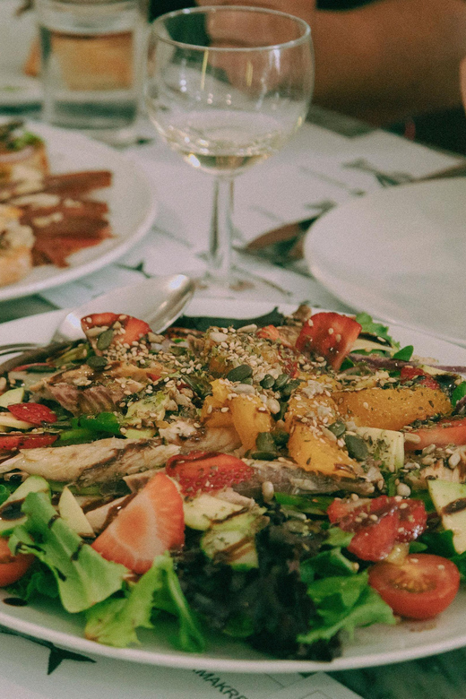 Portimão: Guided Local Food Tour - Price and Value: What You’re Really Paying For