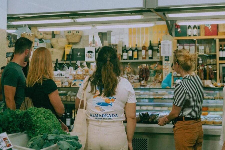 Portimão: Guided Local Food Tour - Vegetarian Options, Vegan Notes, and Who Should Book