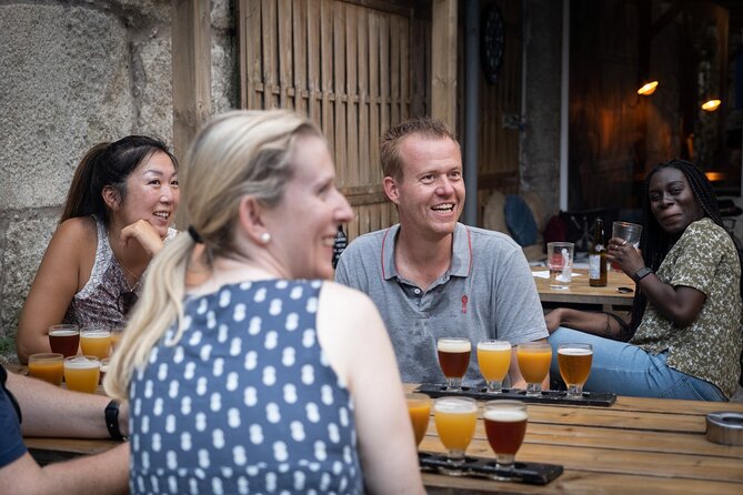 Porto Craft Beer Tour: 7 Beers + 3 Food Pairings in a Small Group - Stop 3: A Fabrica da Picaria Brewpub and the Francesinha Pairing