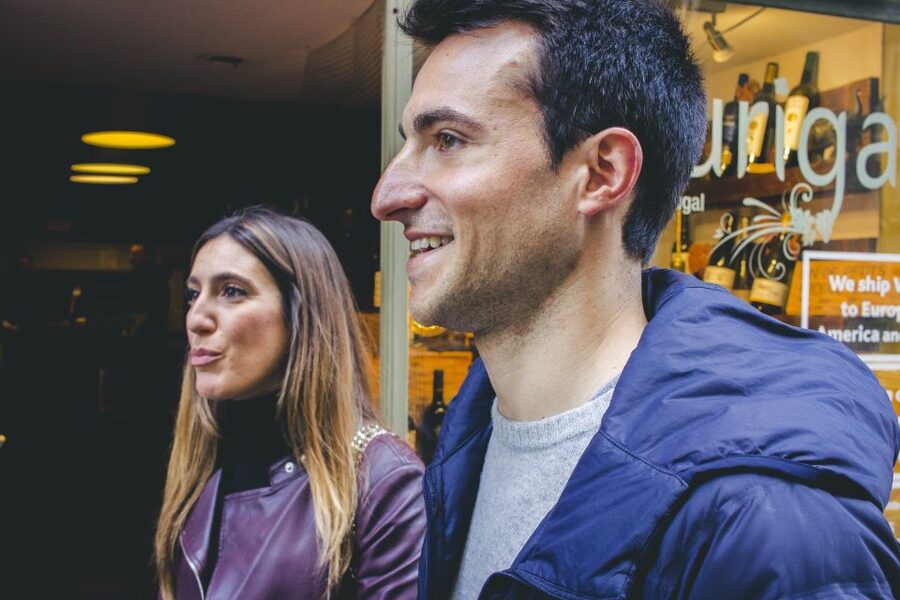 Porto: Evening Local Food Crawl with Drink Pairings - Practical Tips: Shoes, Umbrella, and Pace Control