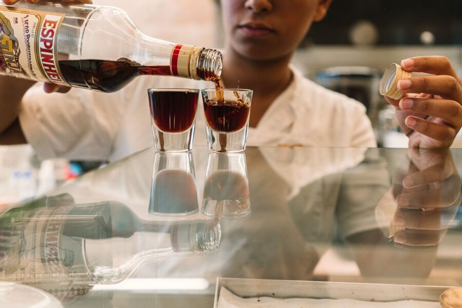 Porto: Evening Local Food Crawl with Drink Pairings - The 3-Hour Route: Aperitif to Dessert Without Feeling Rushed