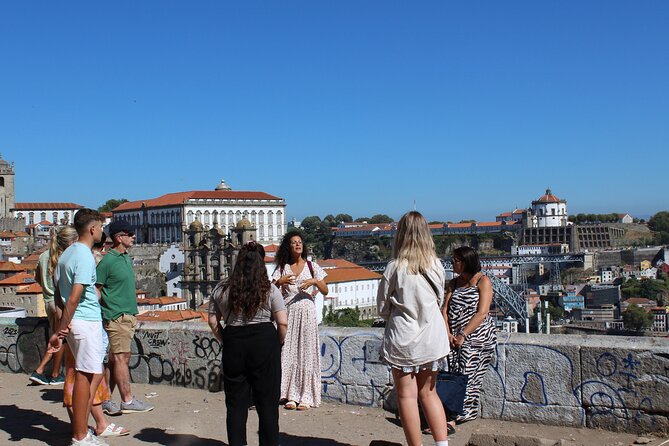 Porto Food Tour - Wine, beer, and licor: how the drinks fit the food