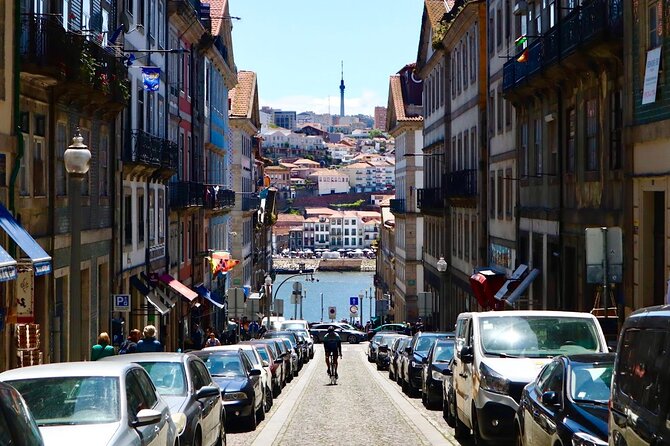 Porto Food Tour of 8 Tastings: Custard Tart, Bifana & Hidden Gems - Dom Luís I Bridge: The Douro View with Port-Flavor Context