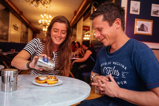 Porto Private Food and Drink Tasting Tour with Local - Galerias Palladium: City Highlights Between Bites