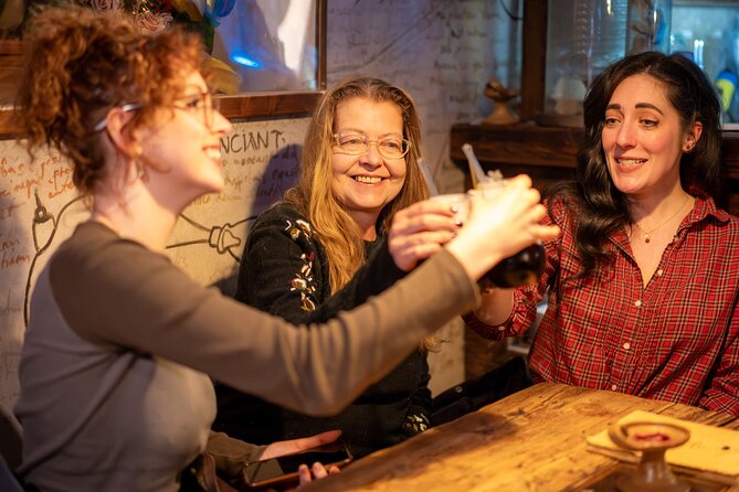 Prague by Night: Drinks & Food Tour with Eating Europe - Kellyxír alchemical pub: the smoking dry-ice cocktail moment