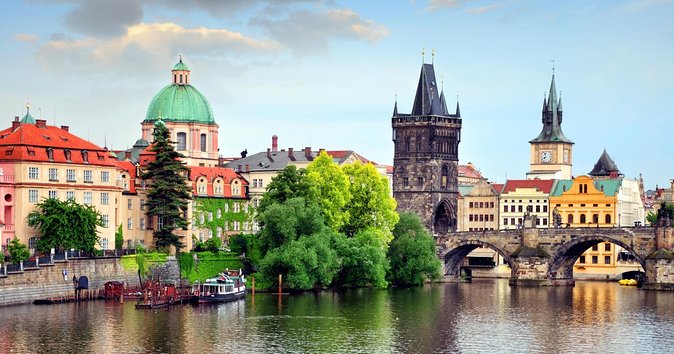 Prague Eat, Sip and Make Friends on Food Tour by Taste of Prague - Starting at La Degustation: Your First Move in Prague’s Old Town