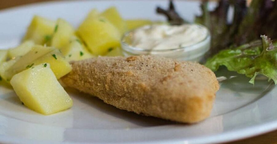 Prague: Food Tour with 10 Tastings of Classic Czech Dishes - Entering Prague Through Food, Not Just Sights