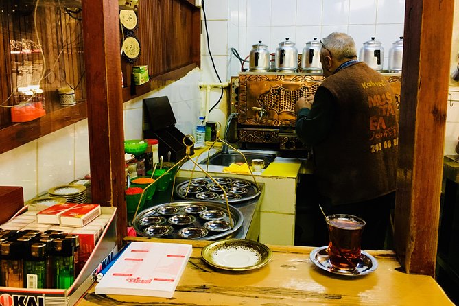 Private and guided Istanbul food tour - Taste of Istanbul - Starting in Karaköy: Turkish breakfast at Murat Muhallebicisi