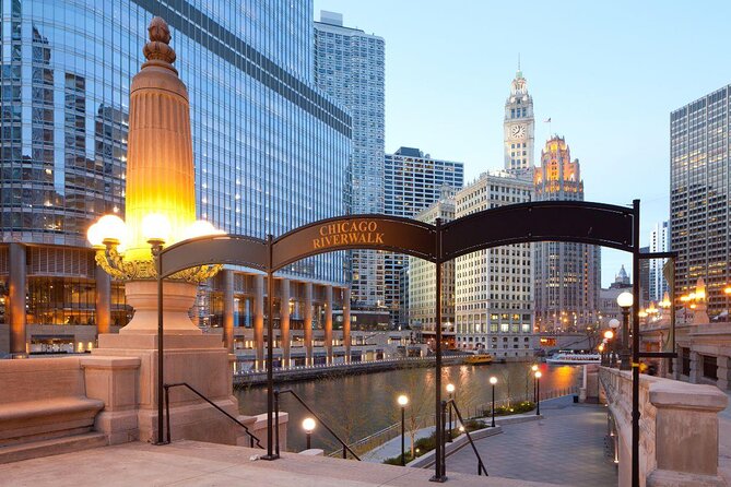 Private Chicago Food Tour with Deep Dish and Beef Sandwich - Key Points at a Glance