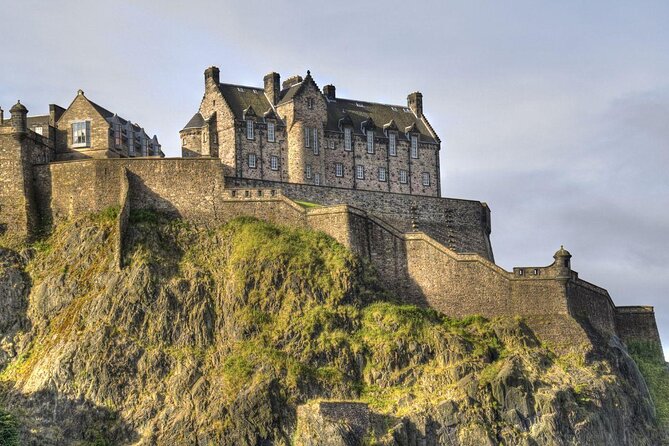 Private Food Tour of Edinburgh with Haggis, Scotch & More - Key things that make this food tour work
