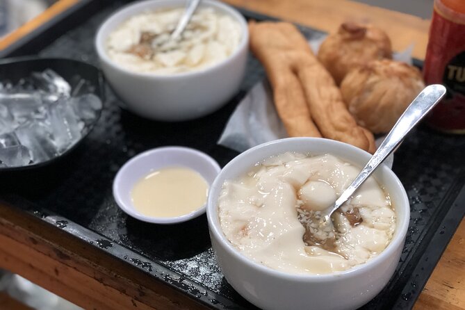 Private Food Tour: Standard, Gluten-Free or Vegetarian Options - Price and Value: Is $50 a Good Deal in Hanoi?