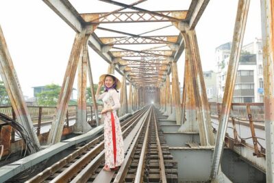 Private Half-Day Hanoi Food Tour by Motorbike - Hoan Kiem Lake: 40 minutes around Hanoi’s most recognizable legend