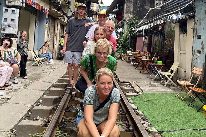 Private Hanoi Sightseeing Tour by Army Jeep - Long Bien Bridge and Duờng Tau: From French Colonial Legacy to Reunification Track