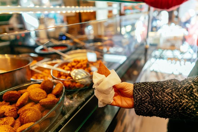 PRIVATE Istanbul Food Tour - 10 Tastings including Raki & Padi - Sureyya Opera House: A Quick Cultural Pause That Adds Context