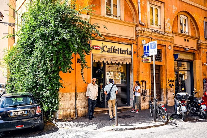 Private Rome Food Tour in the Historic Centre with 8+Tastings - The Jewish Ghetto and Sant’Angelo: where history and food meet