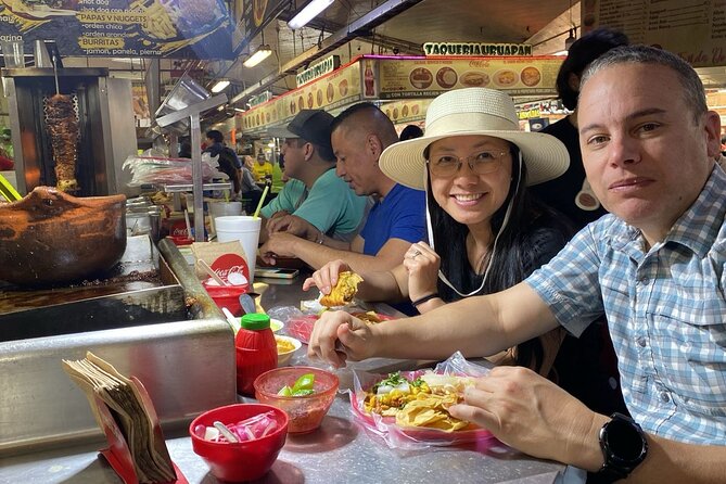 Private Street Food Tour and City Tour Guadalajara - Best Rated - Plaza de Armas: your 10-minute orientation in Guadalajara Centro