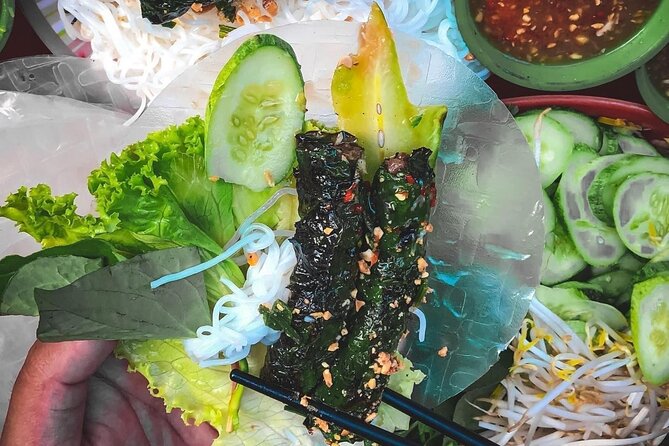 Private Street Food Tour by Motorbike/Car with Local Students - Your 4-Hour Eatathon: What Happens First, Midway, and Last