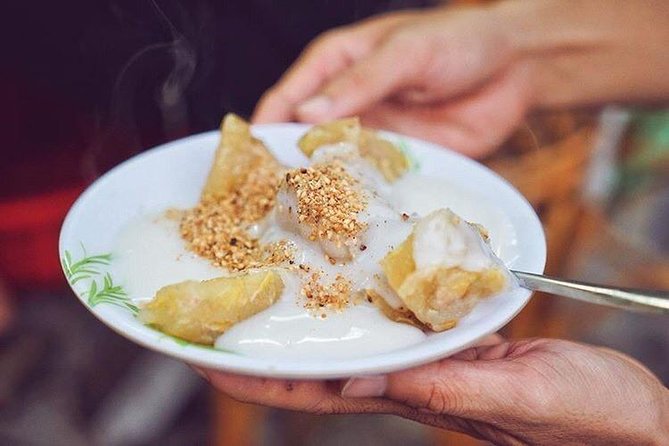 Private Street Food Tour by Motorbike/Car with Local Students - What the Guides Teach You Beyond the Menu