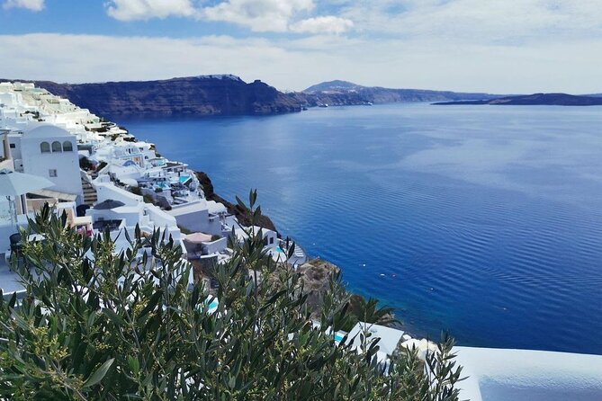Private Wine Tasting Tour With a Santorini Sunset Ending - The sommelier experience: personalized, not pushy