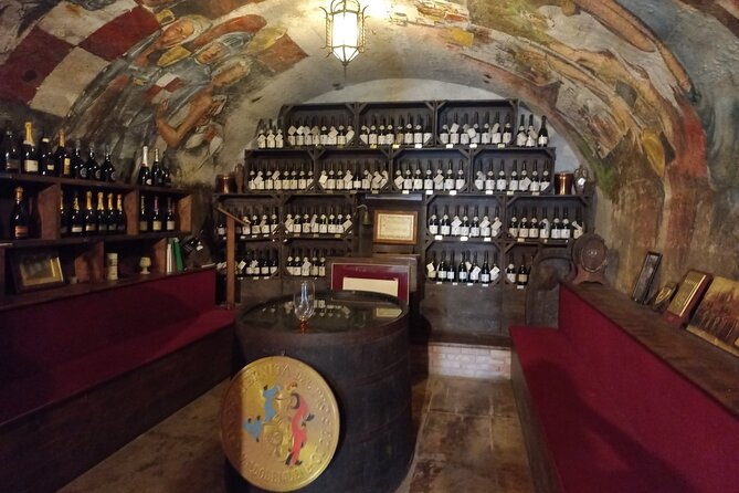 Prosecco Hills Day Trip from Venice & Treviso: 2 Wineries - UNESCO Prosecco Hills panoramic drives: where the photos come from