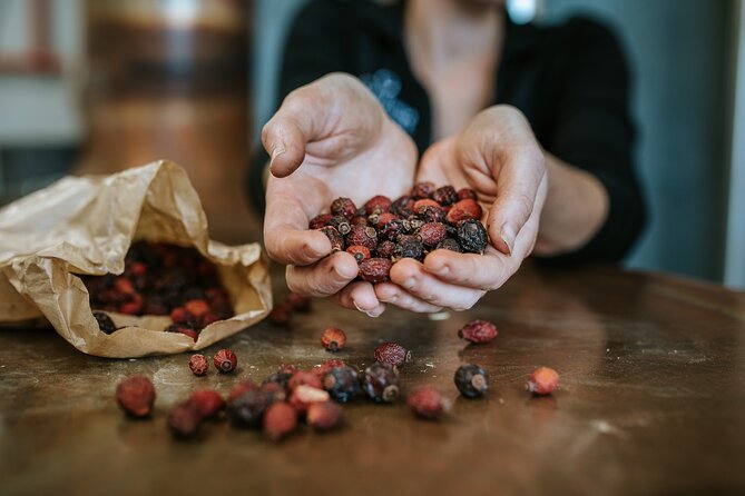 Queenstown's Gin & Spirits Tasting Tour - Helicopter Gin Tour upgrade: for the people who want the views first