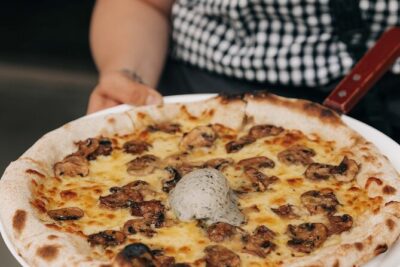 Queenstown Wine & Food Tour: Scenery, Tastings & Delicious Lunch! - Hotel pickup and small-group comfort you can feel