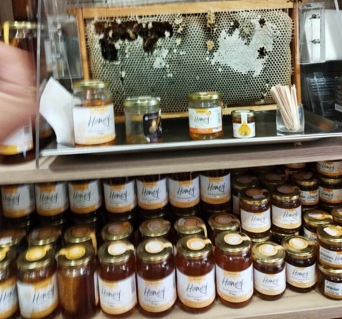Rethymno:Evening tasting tour - The tasting stops: sampling Cretan flavors as you walk