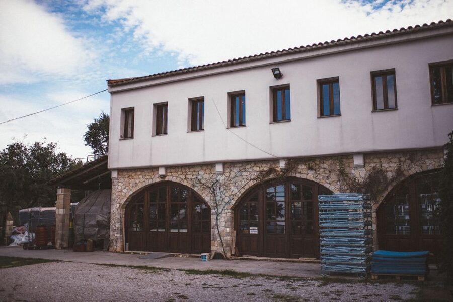 Rethymno: Private Winery & Olive Oil Tasting Tour with Lunch - Guides and pacing: why the day gets 5-star energy
