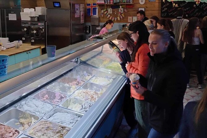 Reykjavik Food Tour - Old Harbor Walking Tour - Where you start and end, and why the route feels easy