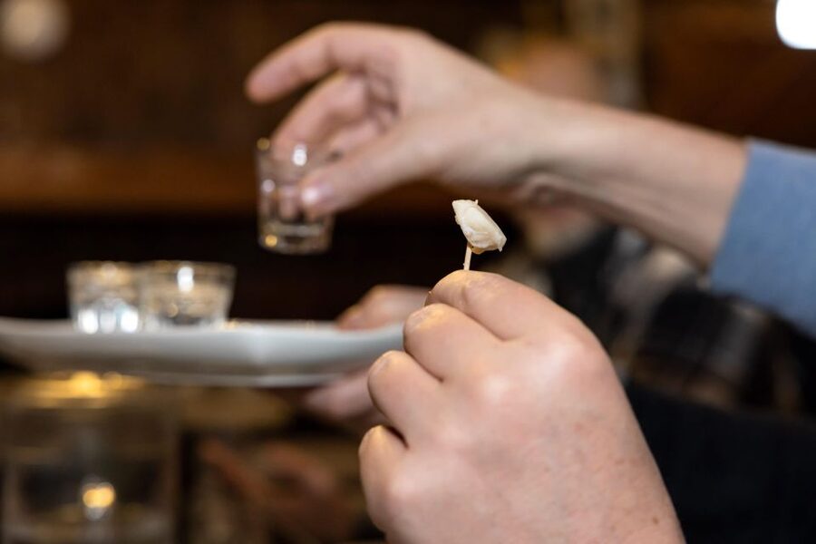 Reykjavik: Icelandic Food Tour - Final restaurant stop: beer, soda, tea, coffee, or Brennivin