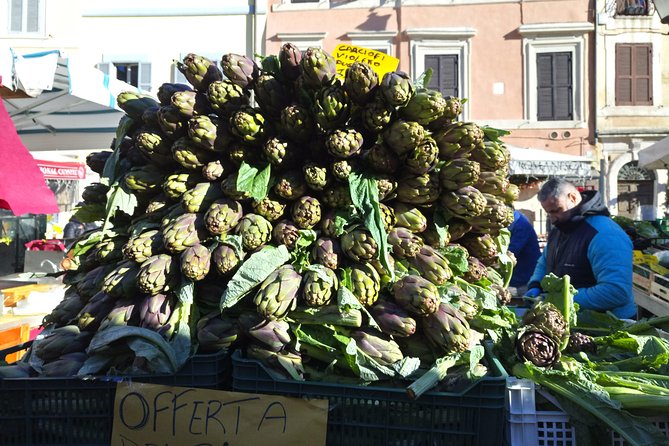 Rome Campo de Fiori and Jewish Ghetto Street Food Tour - Sant’ Eustachio Finale: Gelato and a Clear End Point